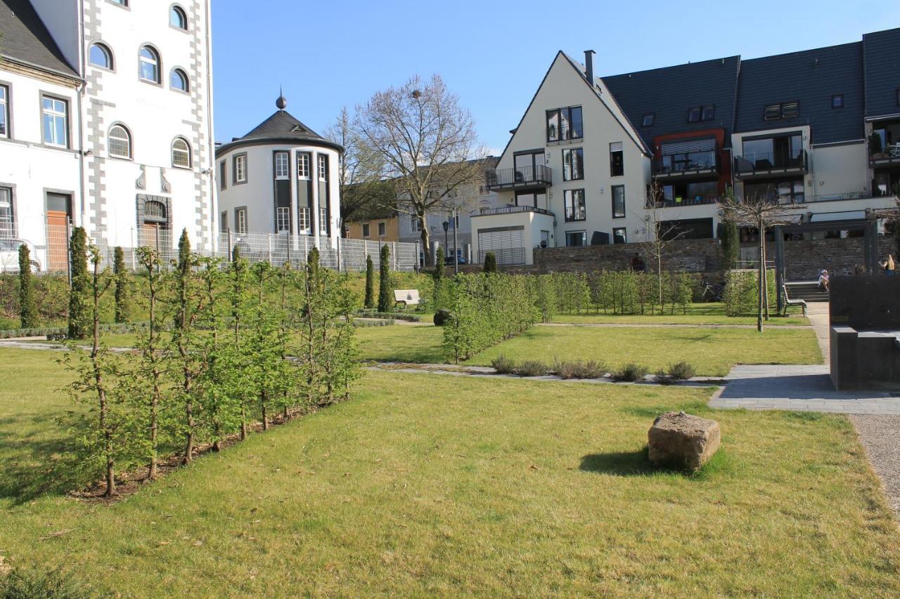 Fe Wo Am Alten Rathaus Andernach Exterior foto